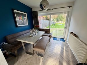 Dining Room- click for photo gallery